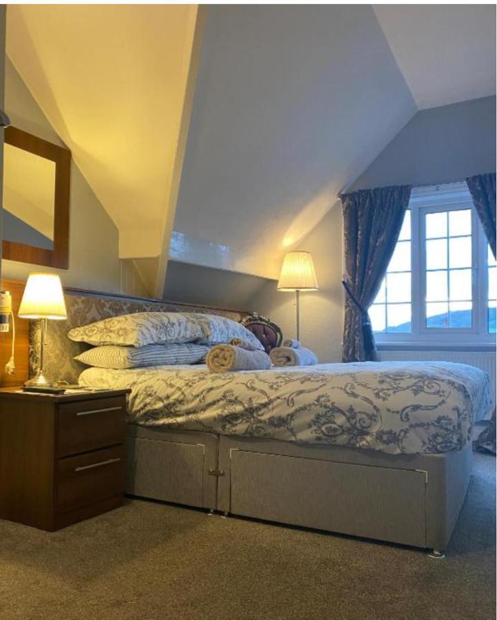 The Wayfarer, Robin Hoods Bay Bed & Breakfast Робин Худ'с Бей Екстериор снимка